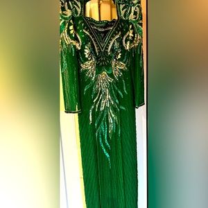 Vintage 90’s long sleeve emerald green beaded gown